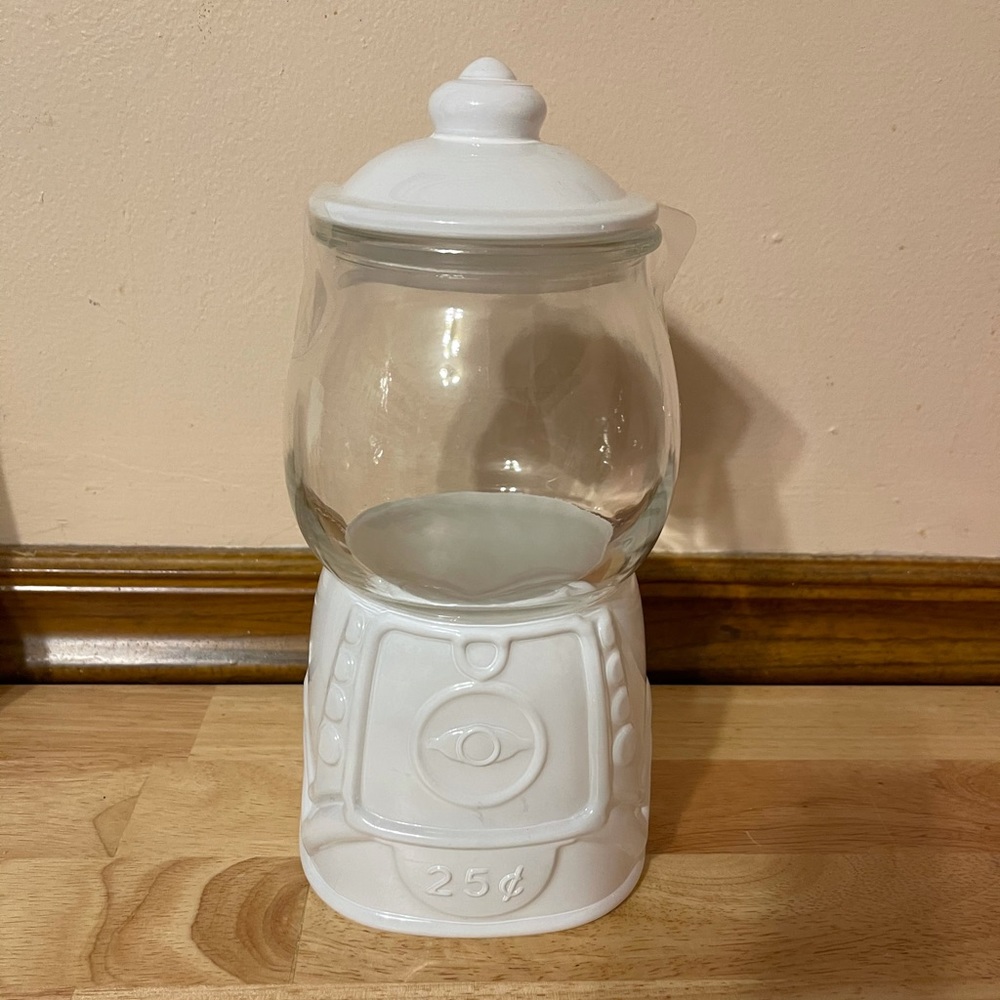 White Target Gumball Machine Glass Canister